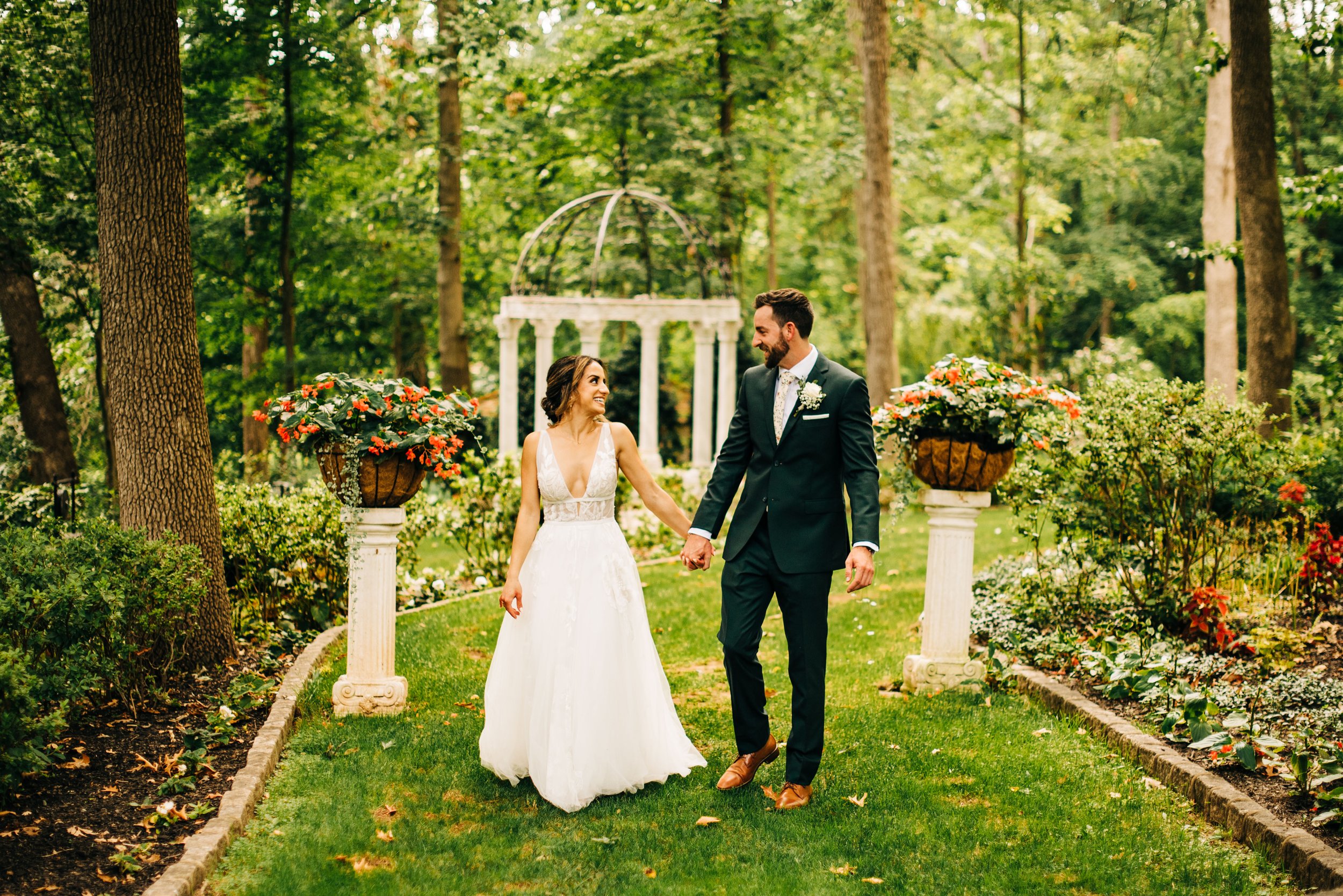Fatema & Joe: Relaxed & Intimate Garden Wedding at Gramercy Mansion // Baltimore Wedding Photographer